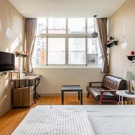 Discover Kh Apartamento Kaohsiung Exterior foto